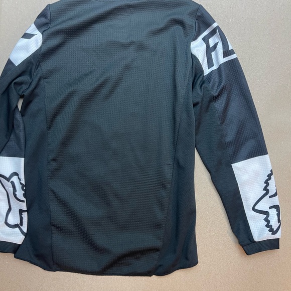 Fox Black and White Motocross or BMX Gear - Picture 16 of 16